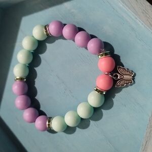 Bubblegum beaded bracelet